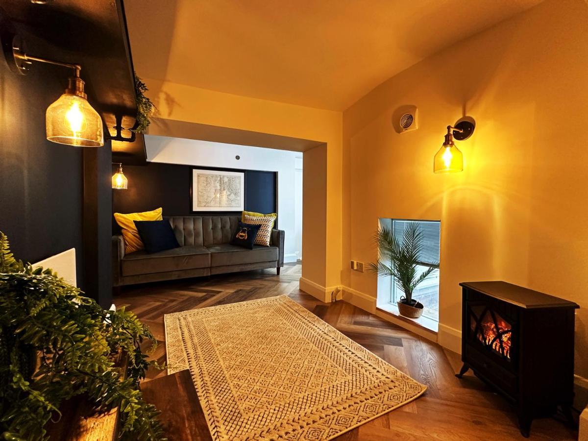 לונדון Liam Place Near Hyde Park - 1 Double Bed, 1 Sofa Bed, Spacious Apartment, Private Entrance מראה חיצוני תמונה